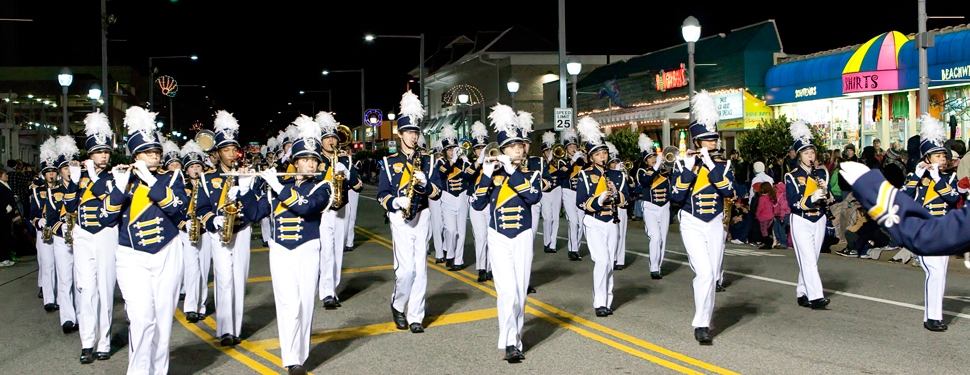Holiday Parade at the Beach Virginia Beach